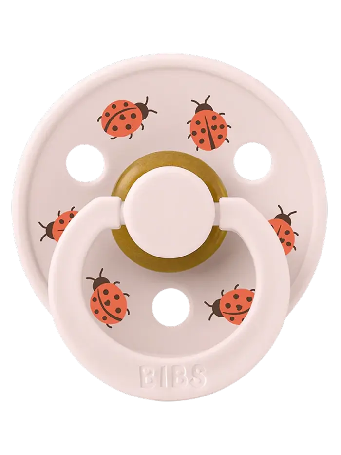 pustyshka-bibs-studio-ladybug-petal-0-1 pustyshka-bibs-studio-ladybug-petal-0-1