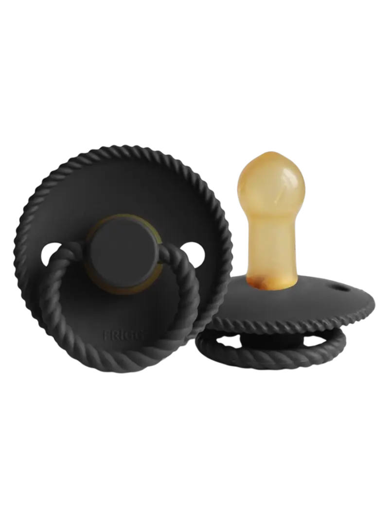 Пустышка латексная frigg rope jet black 618 мес