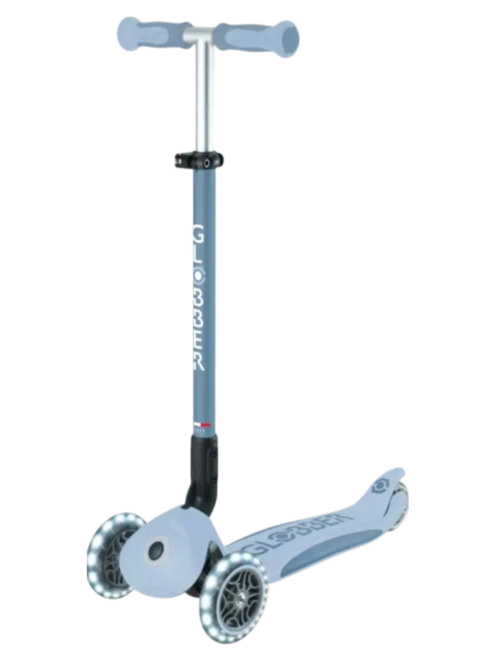 Самокат трехколесный Globber Go Deluxe Самокат трехколесный Globber Go Deluxe