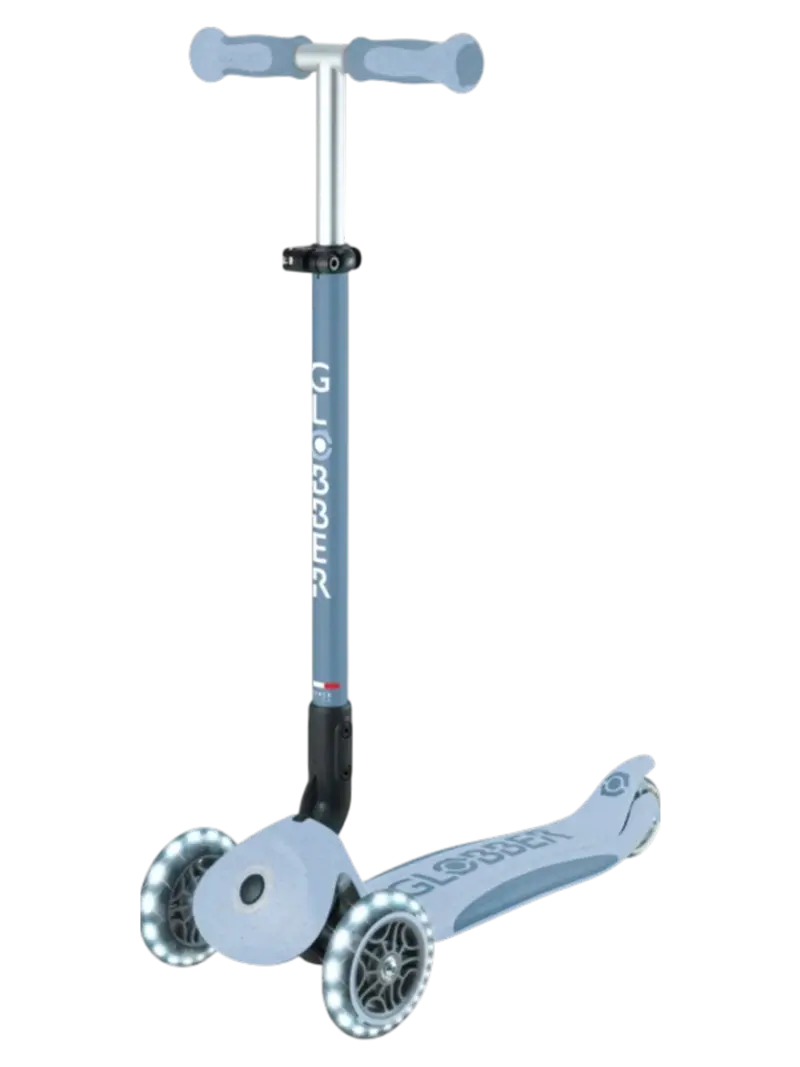 Складной трехколесный самокат с регулировкой руля Globber Go Deluxe Blueberry