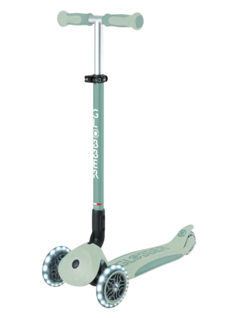 Складной трехколесный самокат с регулировкой руля Globber Go Deluxe Pistachio